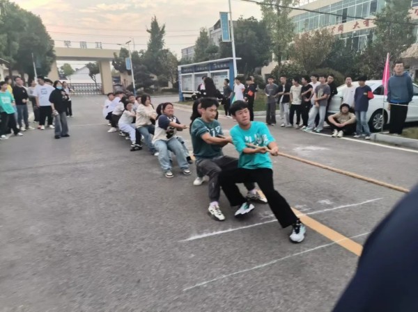 岳陽市江南通信職業(yè)技術學校有限公司,岳陽江南學校,岳陽江南通信學校,岳陽職業(yè)學校