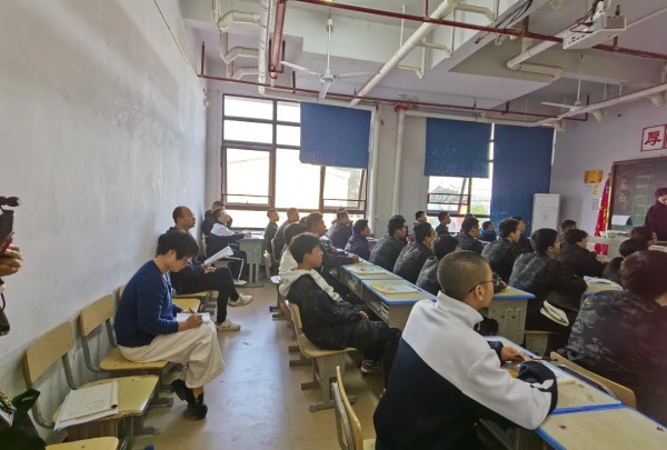 岳陽(yáng)市江南通信職業(yè)技術(shù)學(xué)校有限公司,岳陽(yáng)江南學(xué)校,岳陽(yáng)江南通信學(xué)校,岳陽(yáng)職業(yè)學(xué)校